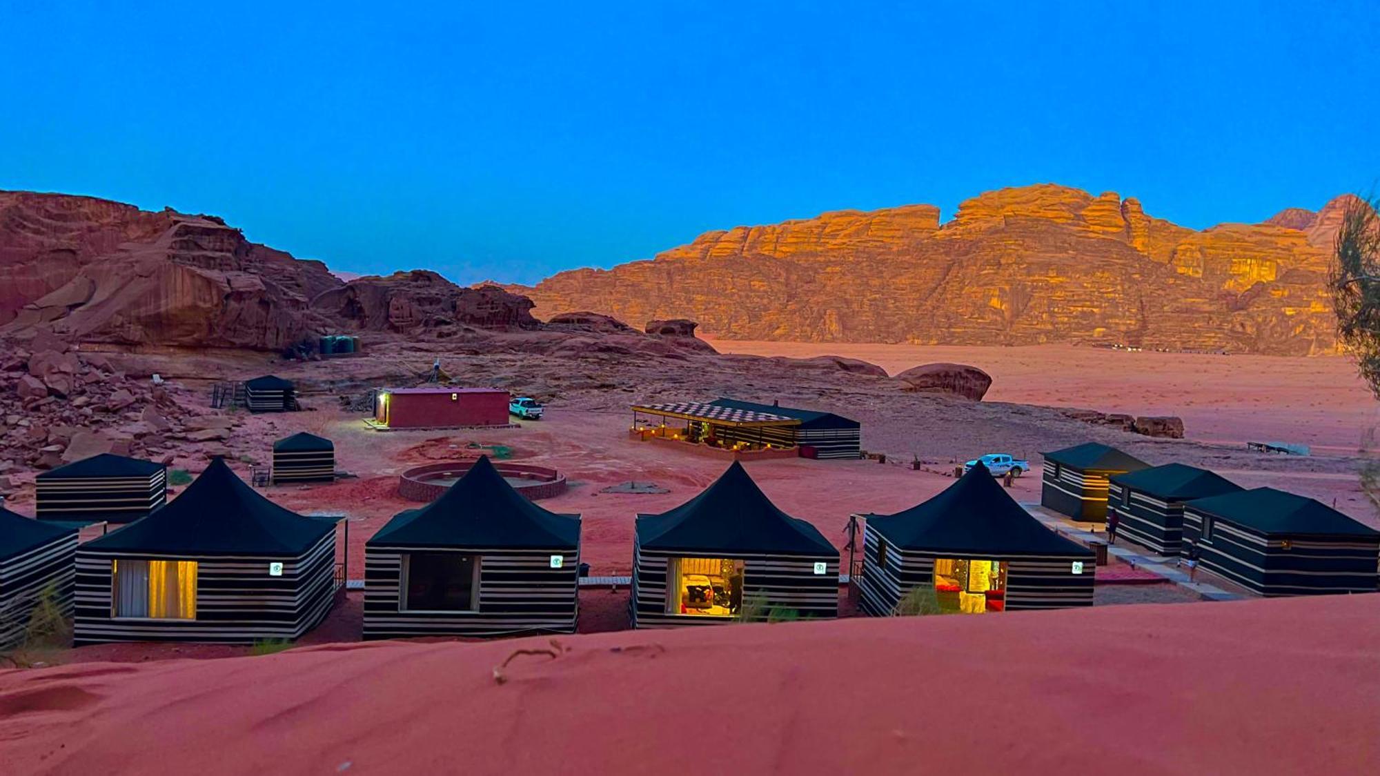 Hotel Star Camp & With Tor Wadi Rum Zewnętrze zdjęcie