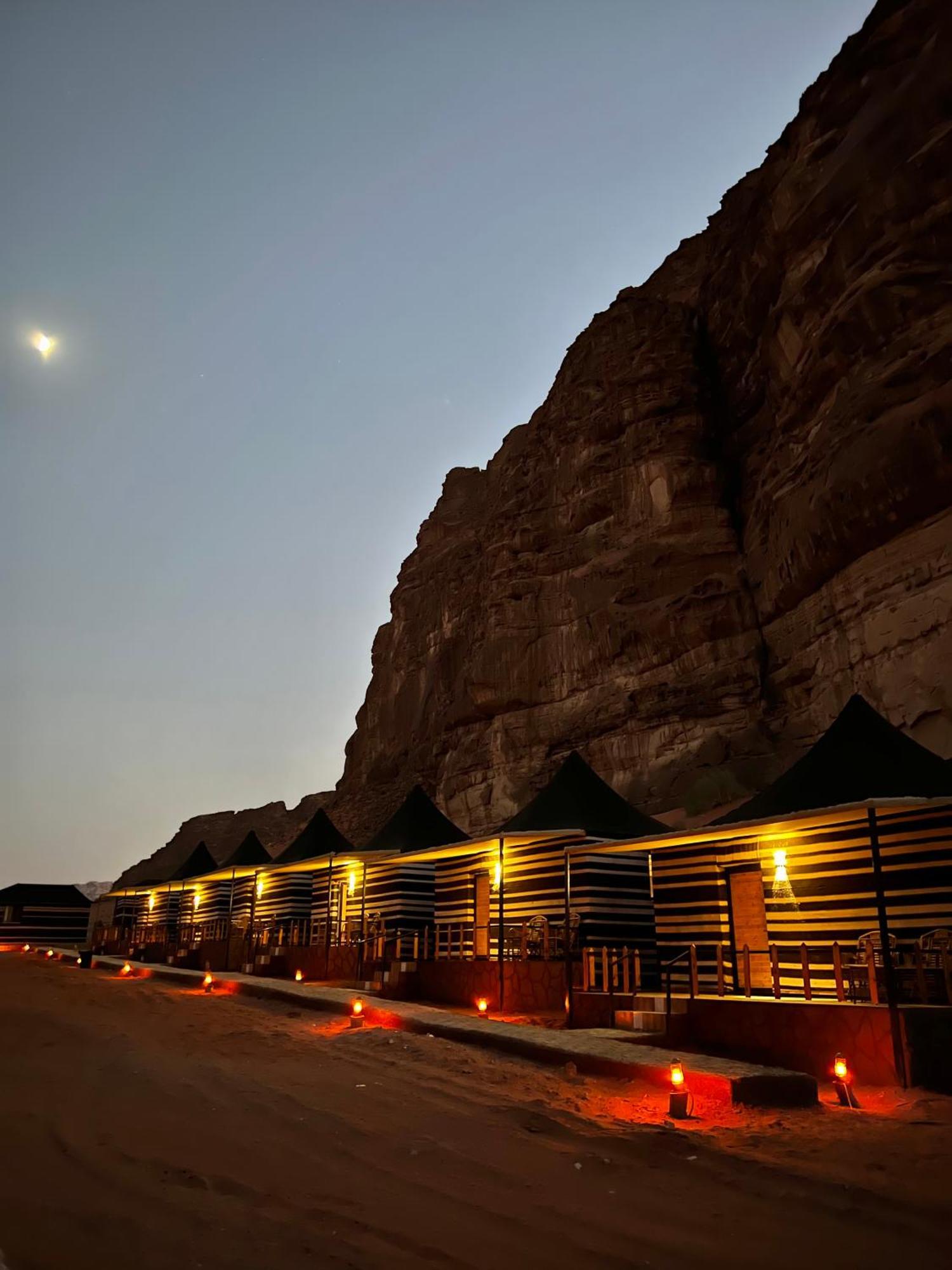Hotel Star Camp & With Tor Wadi Rum Zewnętrze zdjęcie